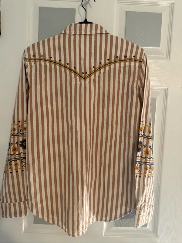Driftwood Laura Button Down with Embroidered Sleeves - Image 4