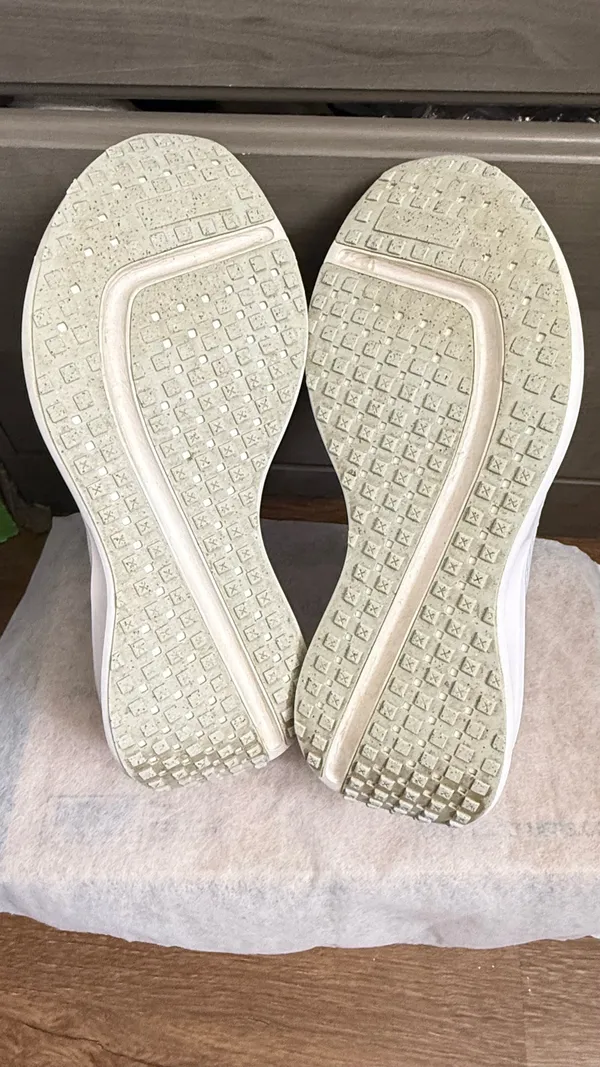 Nike Interact Run Womens Size 13 White Running Shoes - Image 7