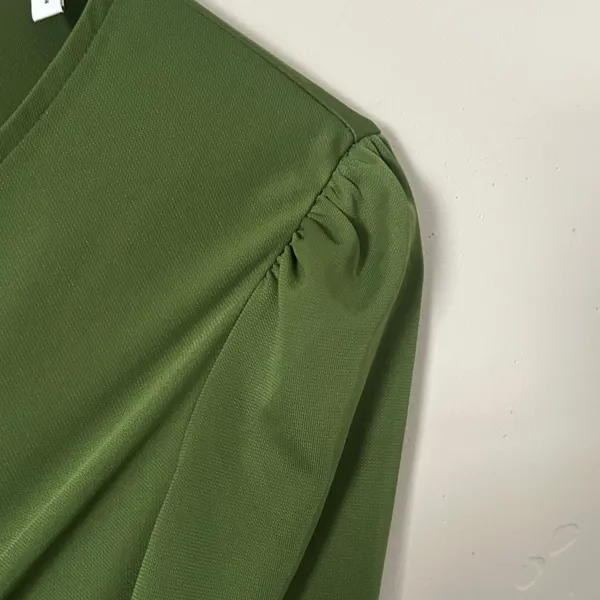 Lark & Ro Olive Green V-Neck Twist Midi Dress Sz Small - Image 6