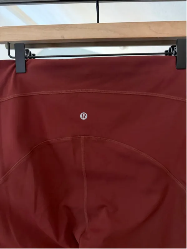 Women's Lululemon Red Leggings Size 14 - Image 3
