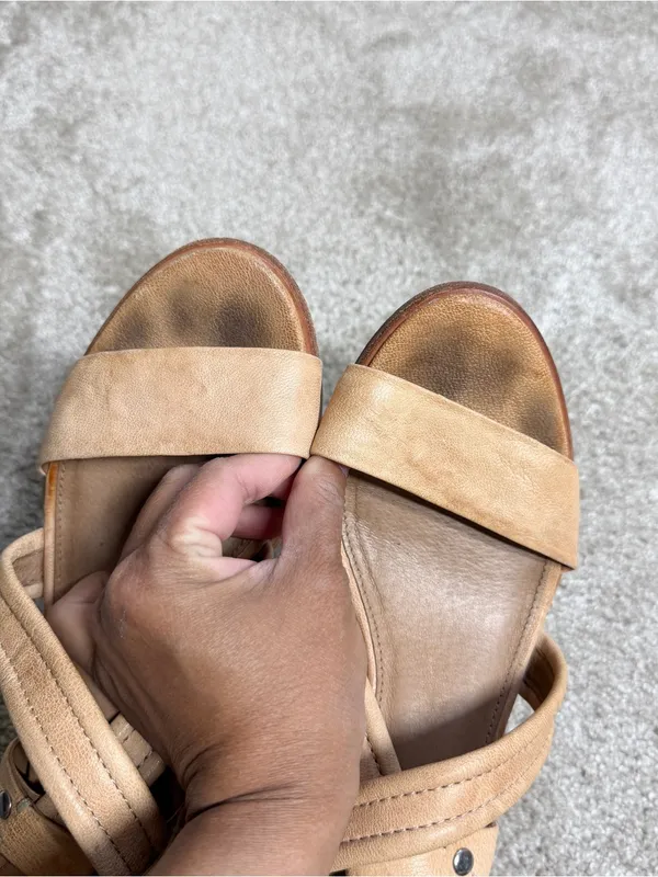 Frye Women’s Dani Criss Cross Sandals Block Heels Leather Strappy in Tan 8 - Image 9