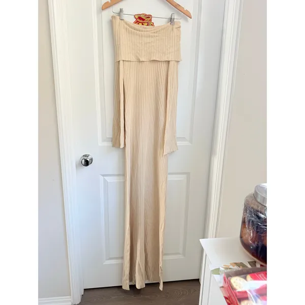 Peppermayo NWT‎ Jacqueline Knit Maxi Dress Beige XS-S Casual Neutral Bodycon - Image 4