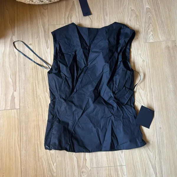 Lulu's Elegant Black Sleeveless Blouse - Image 3