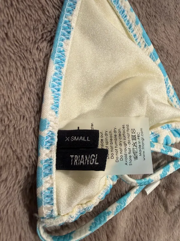 Trade!!! Triangl bikni top size xs just to small for me look for same print top - Image 3
