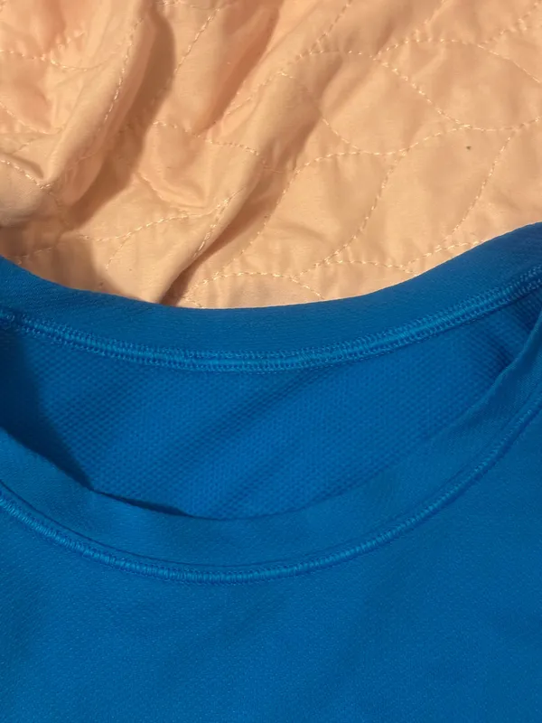 Lululemon shirt - Image 3