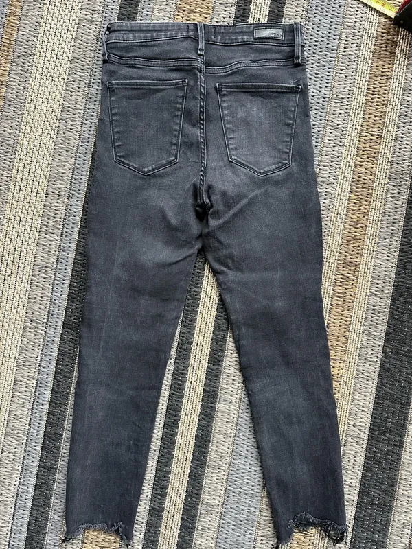 Abercrombie High-Rise Simone Ankle Jeans - Image 2