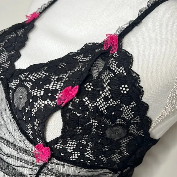 Victoria’s Secret Lace Cami - Image 3