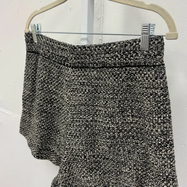 NWT Zulu & Zephyr Black Marle Knit Shorts Minimalist Pull On Mini Sz‎ 8 - Image 4