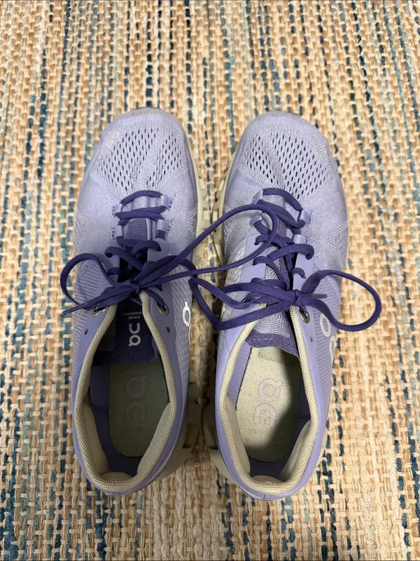 Purple OnClouds! Size 8 - Image 2
