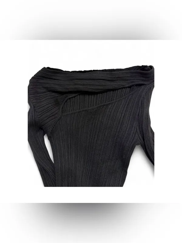 Lulus Women’s Yanis Black Ribbed Asymmetrical Cutout Long Sleeve Sweater Size XS - Image 11