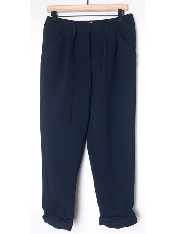 Aritzia Wilfred Allant Tie Front Drawstring Crop Pant Trouser 4 Black Relaxed - Image 4