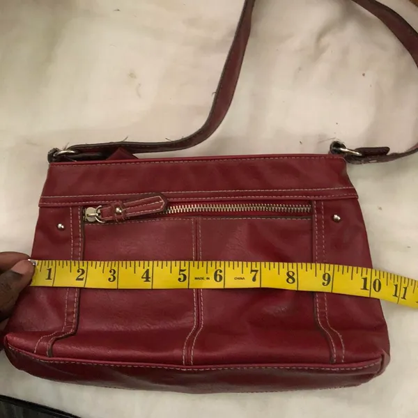 90s/2000s Y2K Vintage Burgundy res leather shoulder hand bag purse. #whimsygoth #grunge #tomantic #coquette #western boho - Image 5