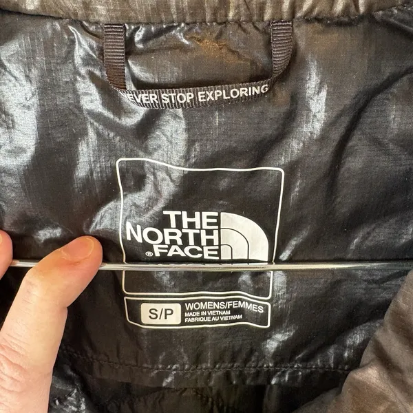 The North Face Womens‎ S Camo Print Insulated Puffer Thermoball Vest Pockets - Image 4