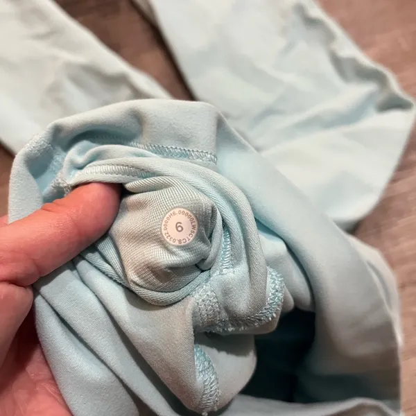 LULULEMON Align High-Rise Pant 25" in Icing Blue - Image 5