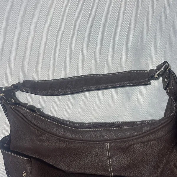 Everyday Dark Brown Pebbled Leather Shoulder Bag - Image 3