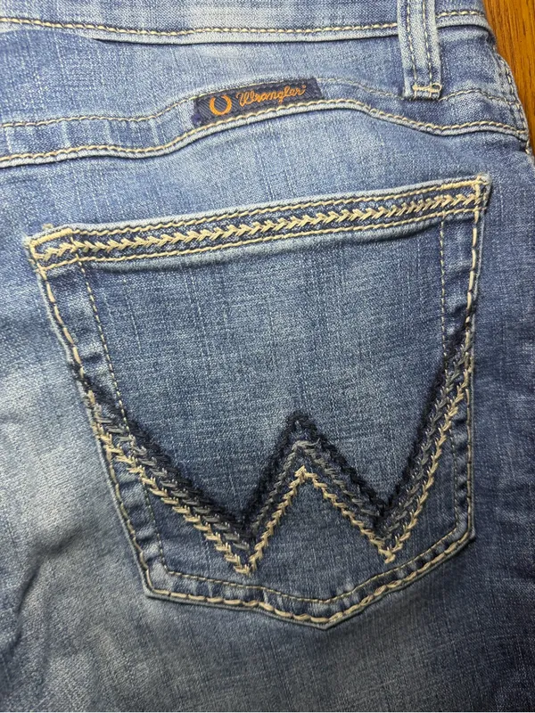 Wrangler Willow Ultimate Riding Jean Mid Rise Bootcut Embroidered Whiskered 34 - Image 5