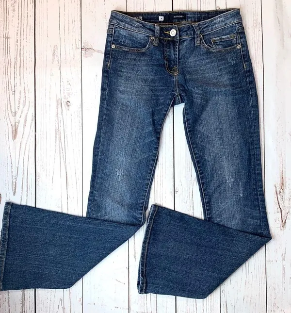 Vigoss Flare Distressed Jeans Size 0 - Image 3