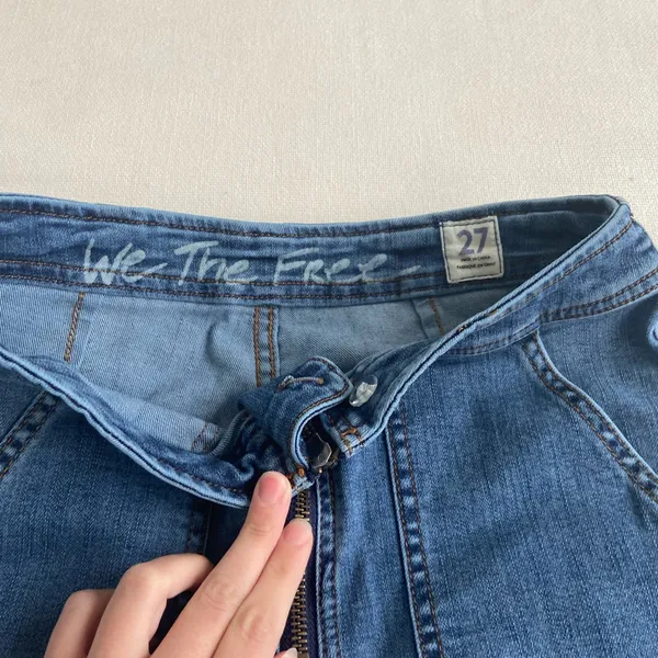 Free People High Waisted Flare Jeans - Image 9