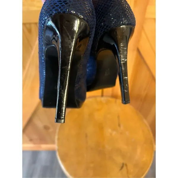 White House Black Market Bailey Blue Heels Size 6M - Image 8