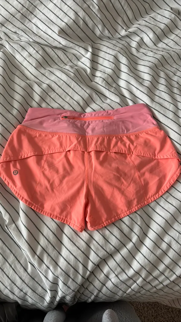 Pink Lululemon Shorts Hotty Hot 2.5" - Image 3