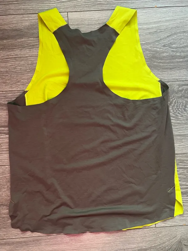 Arc’teryx Yellow Gray Gym Outdoor Workout Active Cycling Tank High Vis Running S - Image 2