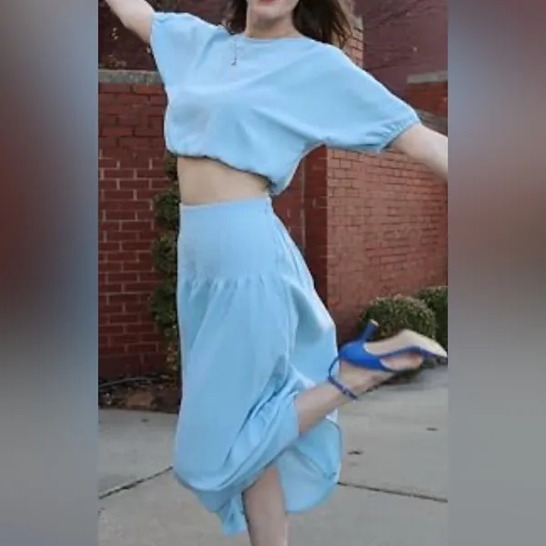 Ecowish 2 piece maxi skirt and crop top, woman’s 2 piece set, size small, new - Image 2
