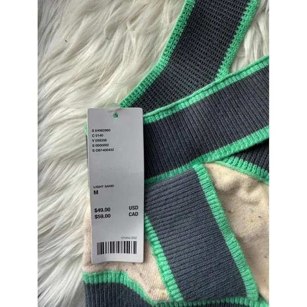 NWT Urban Outfitters Women's Knit Crop Top with Wide Straps Size Medium - Image 5