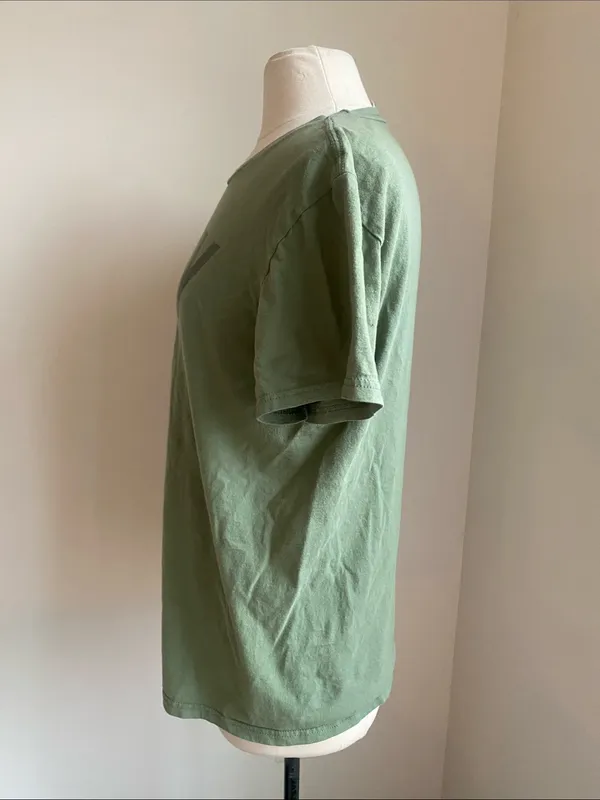 ARMY Graphic Tee in Olive Green Womens Sz Large - Image 3