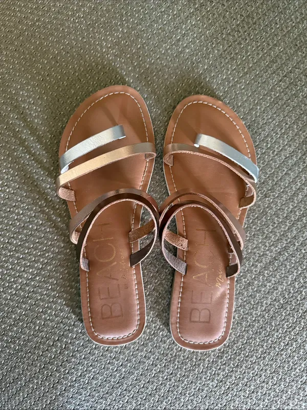 Beach by Matisse Women's Metallic Brown Strappy Slide Sandals - Image 4