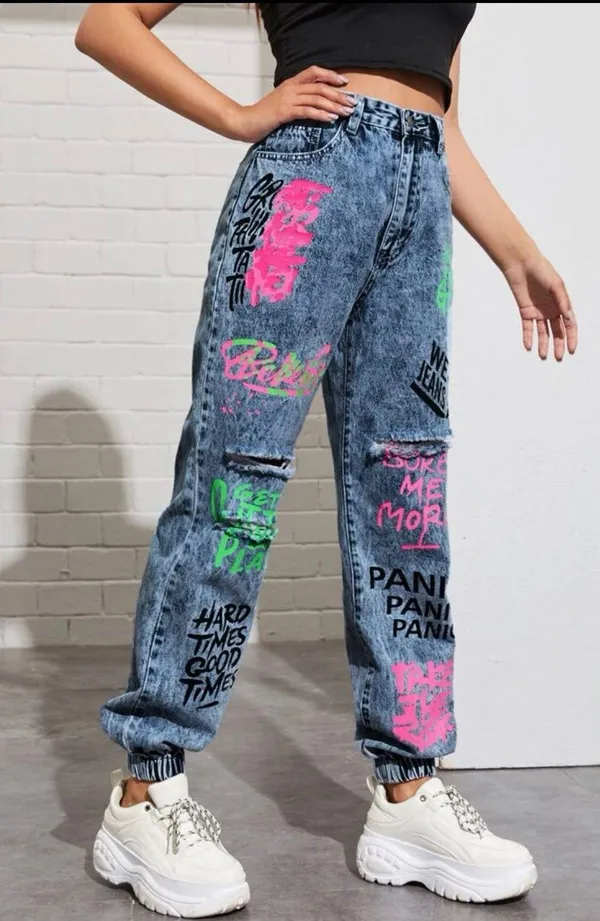 Graphic Jeans Multiple Size M - Image 3