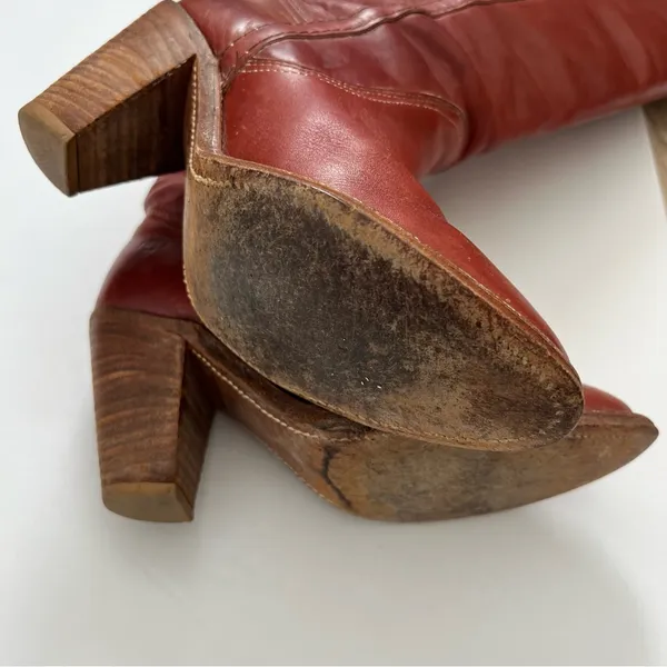 Frye Vintage Redwood Mahogany Red Leather Tall Heeled Boot Size 5.5 - Image 10