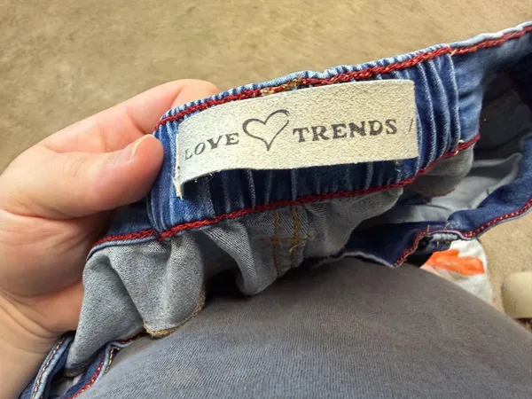 Love trend cuffed jeans Blue Size 10 - Image 2