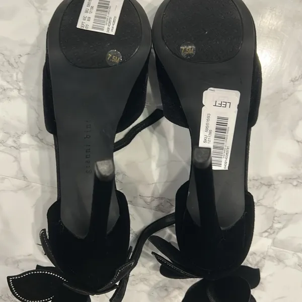 GIANNI BINI Karmello Velvet Flower Ankle Strap Black Platform Heels - Image 9