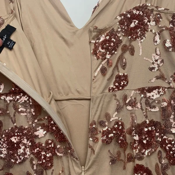Lulu's size XL Rose Gold Sequin Floral Embroidered Mesh Fabric maxi mermaid ball - Image 10