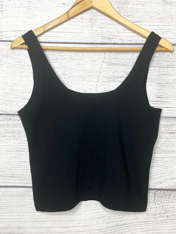 Yogalicious Black Lux Sevilla Bra Tank Scoop Neck Crop Top Size Medium - Image 5