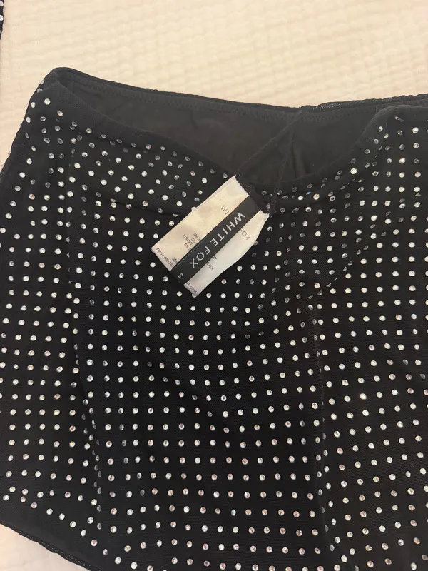 White Fox Boutique Rhinestone Set - Image 4