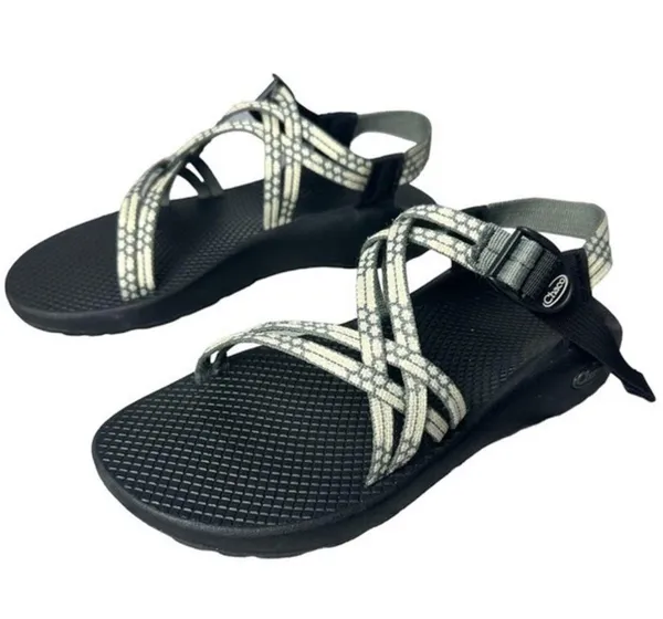 Chacos sandals double strap design. Yellow & gray honeycomb pattern. - Image 2