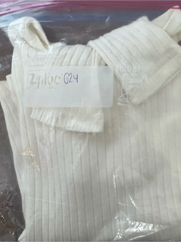 SheIn White ribbed long sleeve top - Image 4
