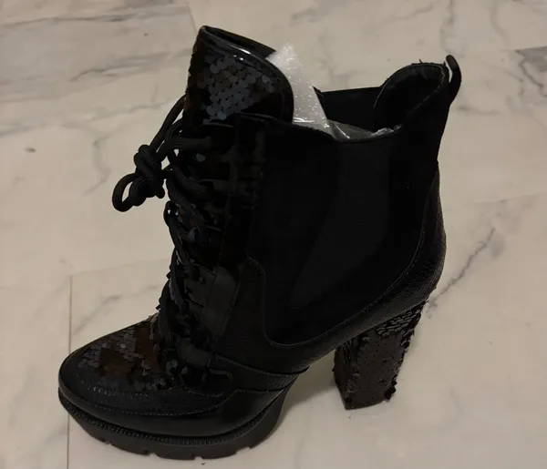 Cape Robbin Black Sequin Lace-Up Ankle Boots - Image 6