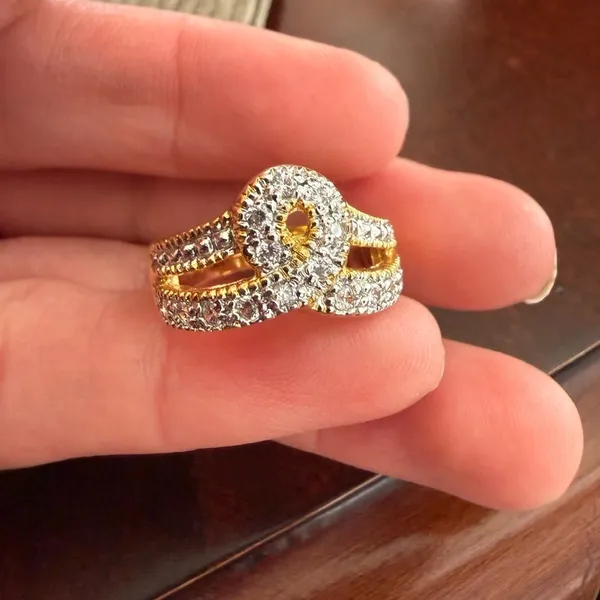 stamped Thailand gold tone Ring size 6.75 - Image 2