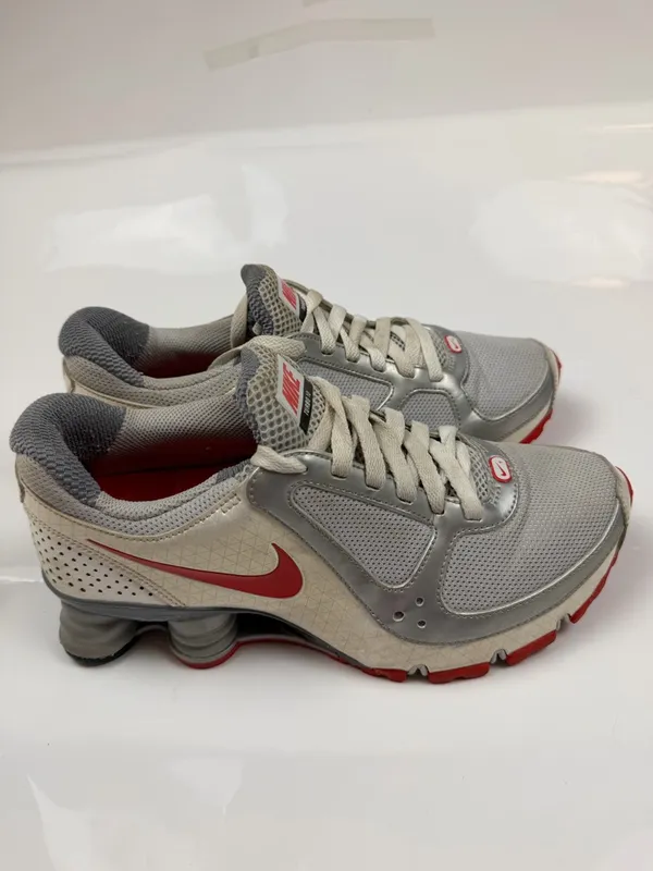Nike Shox Turbo 10 Women's 7.5 Silver Red‎ Y2K Running Shoes - Image 4