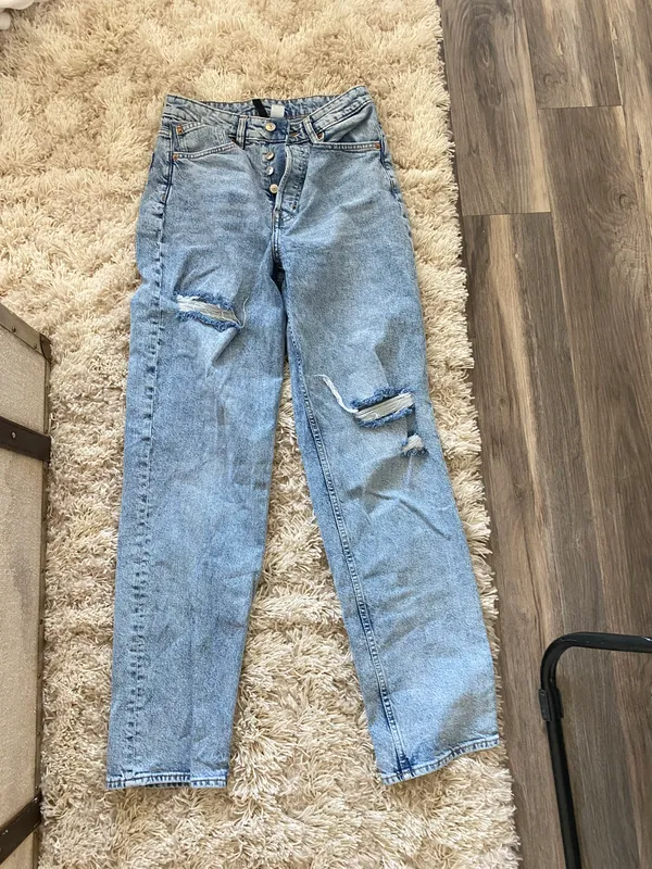 H&M Divided Ripped High Waisted Denim Jean - Image 4