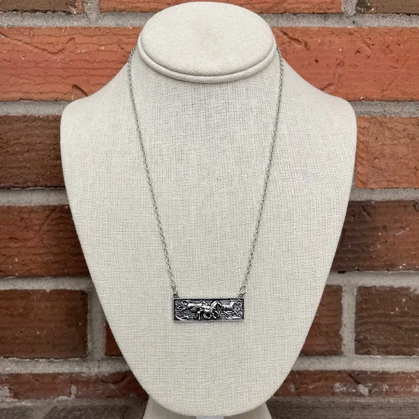 Running Horses Bar Necklace Silver - Image 2