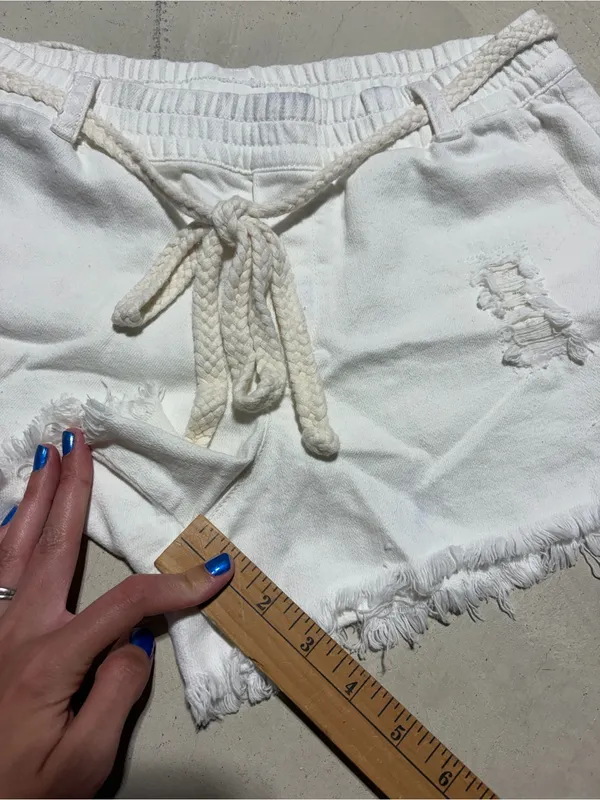 Aerie White Distressed belted denim Shorts XS - Image 11