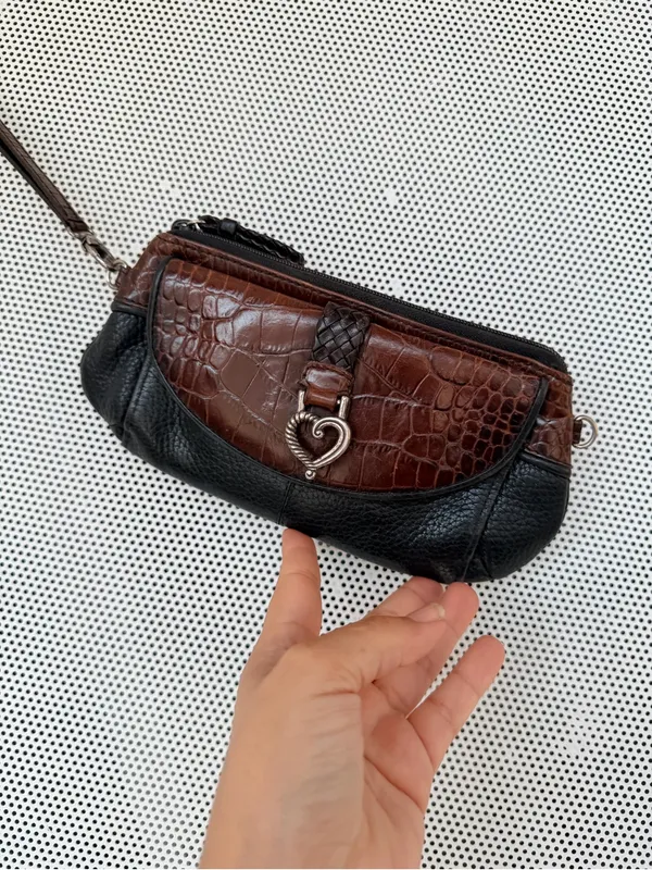 Vtg y2k Brighton Brown and Black Leather croc embossed Wristlet Clutch - Image 2