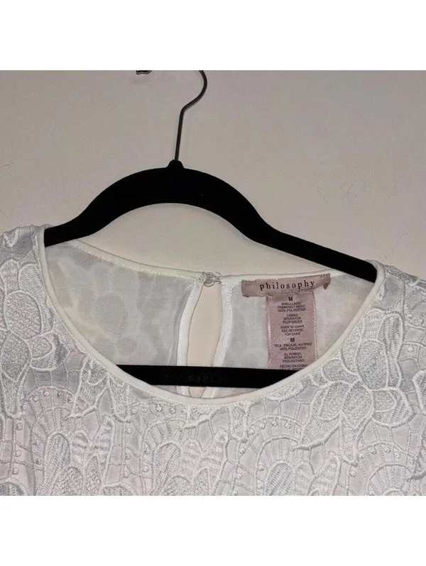 Philosophy White Lace Short Sleeve Blouse - Image 3
