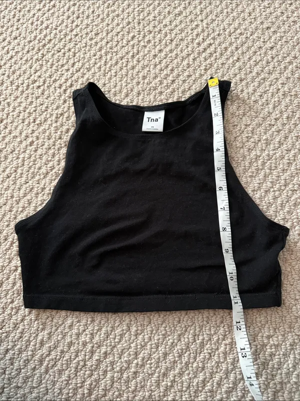 Tna Size Extra Small XS Chill Mission Tank from Aritzi Black Cropped Tank - Image 2