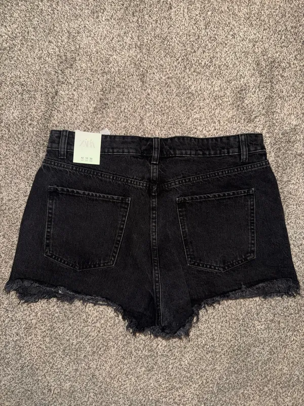 Zara Black Denim Raw Hem High Rise Shorts - Image 4