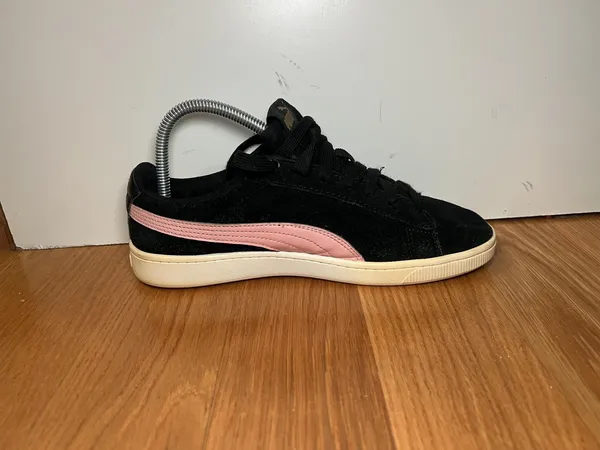Puma Suede Shoes Womens Size 7.5 Black Pink Low Top Casual Sneakers 369725-11 - Image 4