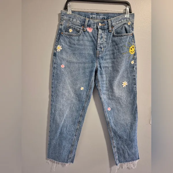 Old Navy High Waisted Button Fly Slouchy Straight with Floral Embroidery Jeans - Image 2
